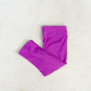 Under Armour Bright Purple Crop Leggings